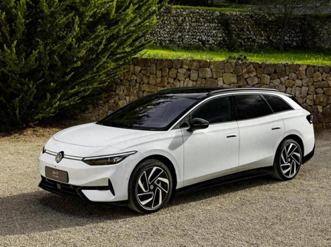 論顏值,還得是旅行車!大眾ID.7 Tourer官圖發(fā)布,純電續(xù)航685km