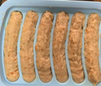 火爆大街小巷的淀粉腸是什么做的