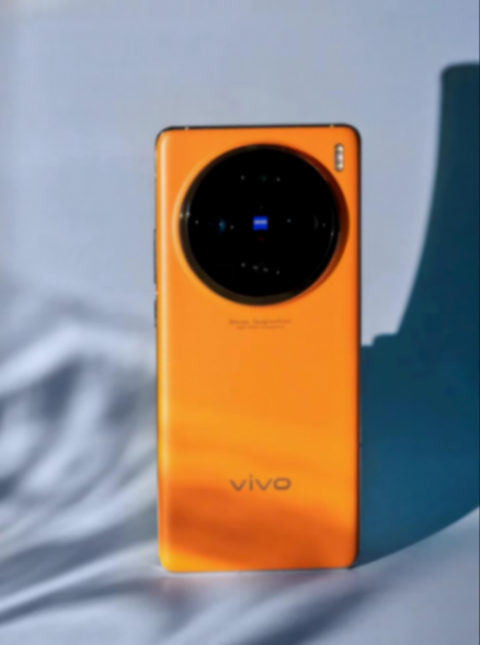 vivo X100 Ultra遲遲不發布,原來是憋了大招,網友:沒蔡司就不買