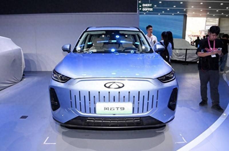 2024北京車展:奇瑞風云T9插混版正式亮相