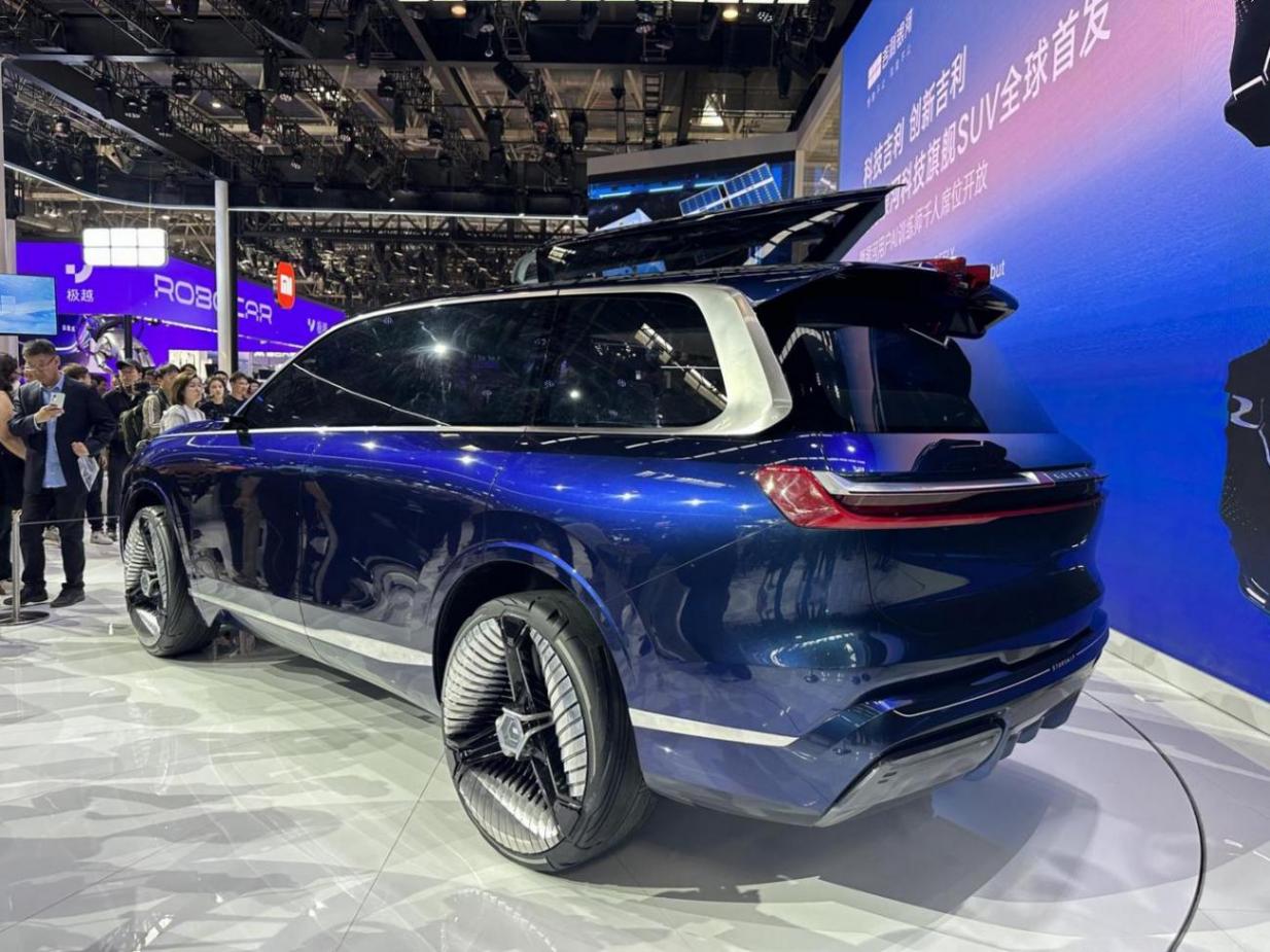 2024北京車展丨 吉利銀河旗艦SUV“銀河星艦”全球首發