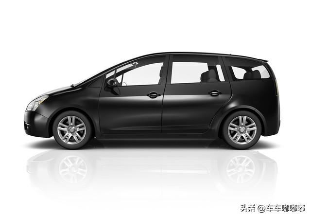 想換輛商務(wù)車,什么車型靠譜?四款熱門家用MPV深度解析