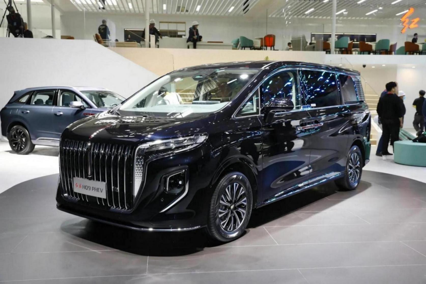 中國商務出行的名片,北京車展感受有牌面的中式豪華紅旗HQ9 PHEV