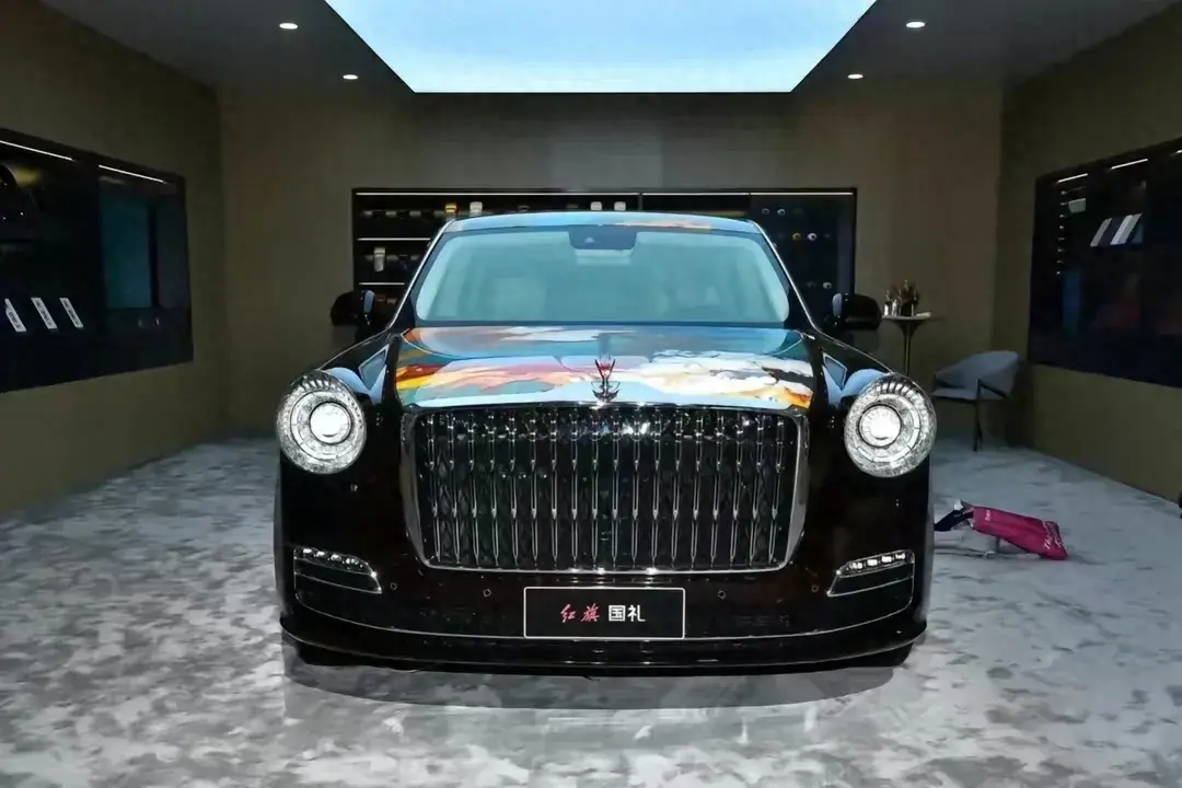 勞斯萊斯也是“陪襯”,新一代紅旗國禮實車正式亮相