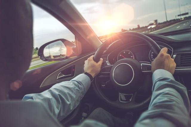 蔚來、小鵬、理想:新勢力車企的崛起與挑戰,誰能笑到最后?