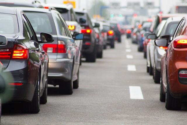 蔚來、小鵬、理想:新勢力車企的崛起與挑戰,誰能笑到最后?