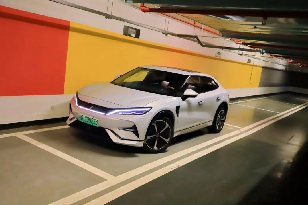 比亞迪宋L試駕:又帥又能跑,可惜充電卻...