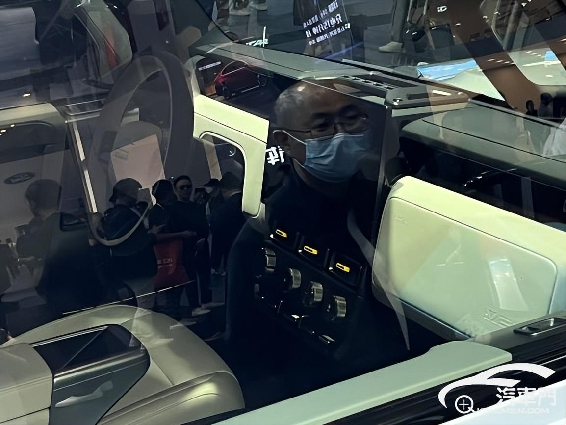 2024北京車展:實拍奇瑞iCAR V23