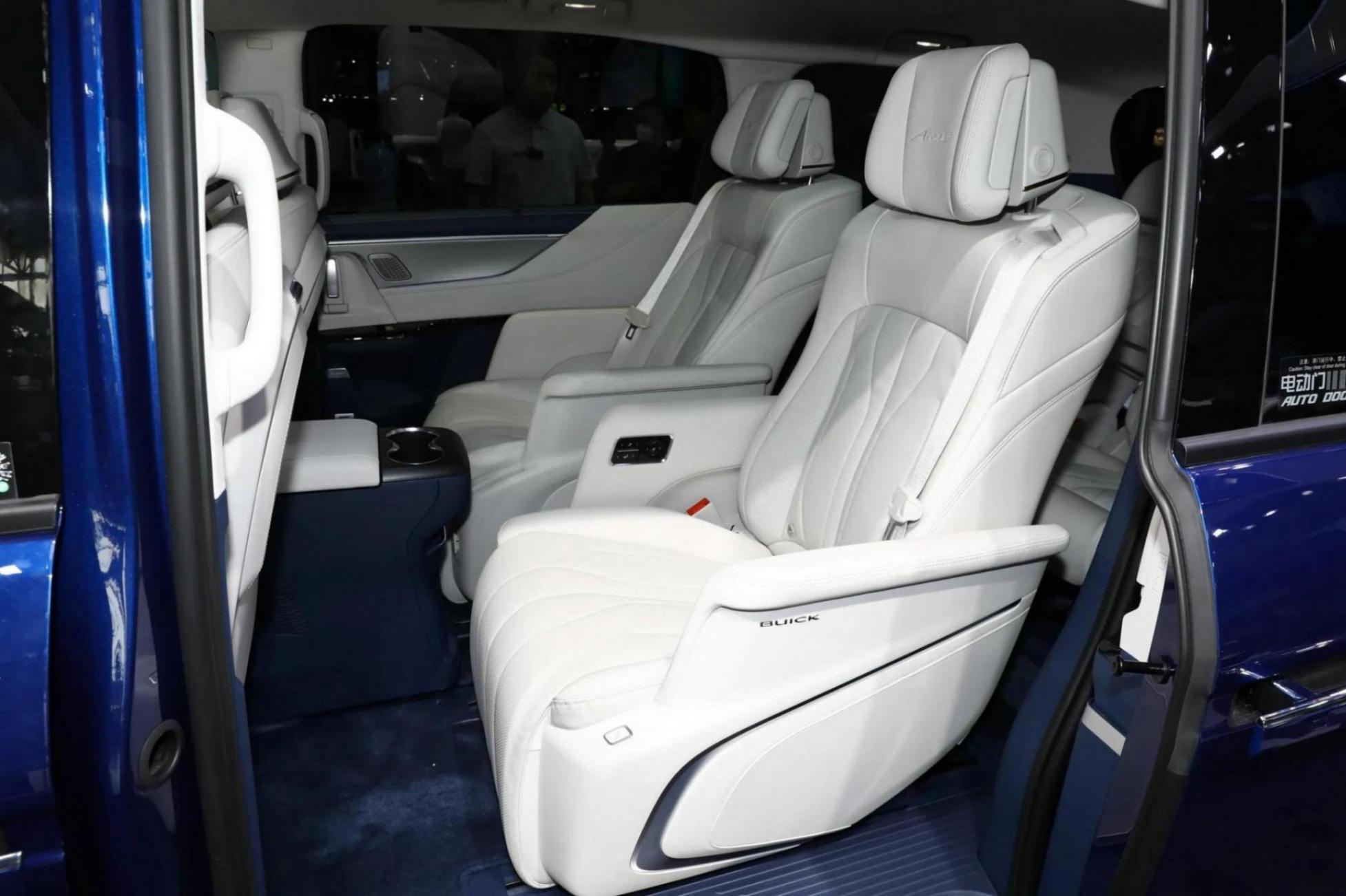 深度試駕別克GL8 PHEV:新能源時代的MPV新標桿?