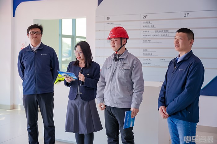 時代汽車首款半固態電池卡車線上發布 引領商用車新能源轉型新浪潮 時代汽車首款半固態電池卡車線上發布 引領商用車新能源轉型新浪潮