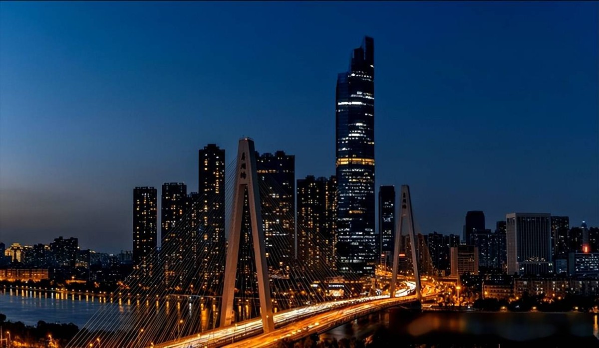 提前做準(zhǔn)備?不出意外的話,房價(jià)可能出現(xiàn)一個(gè)轉(zhuǎn)折