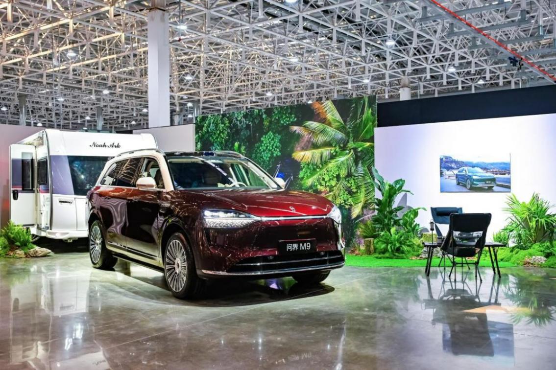 用戶參與車輛工廠終檢,問界開創行業驗收交付新模式