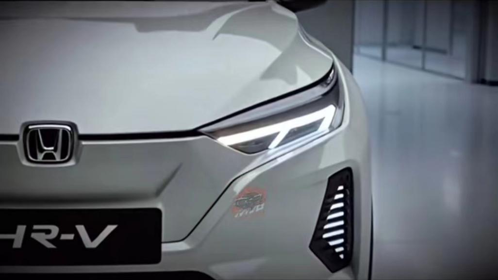 全新一代本田HR-V曝光 造型更運(yùn)動(dòng) 配備純電系統(tǒng)