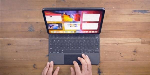 iPadOS 19瞄準桌面級體驗,蘋果欲打破平板“輕生產力”瓶頸
