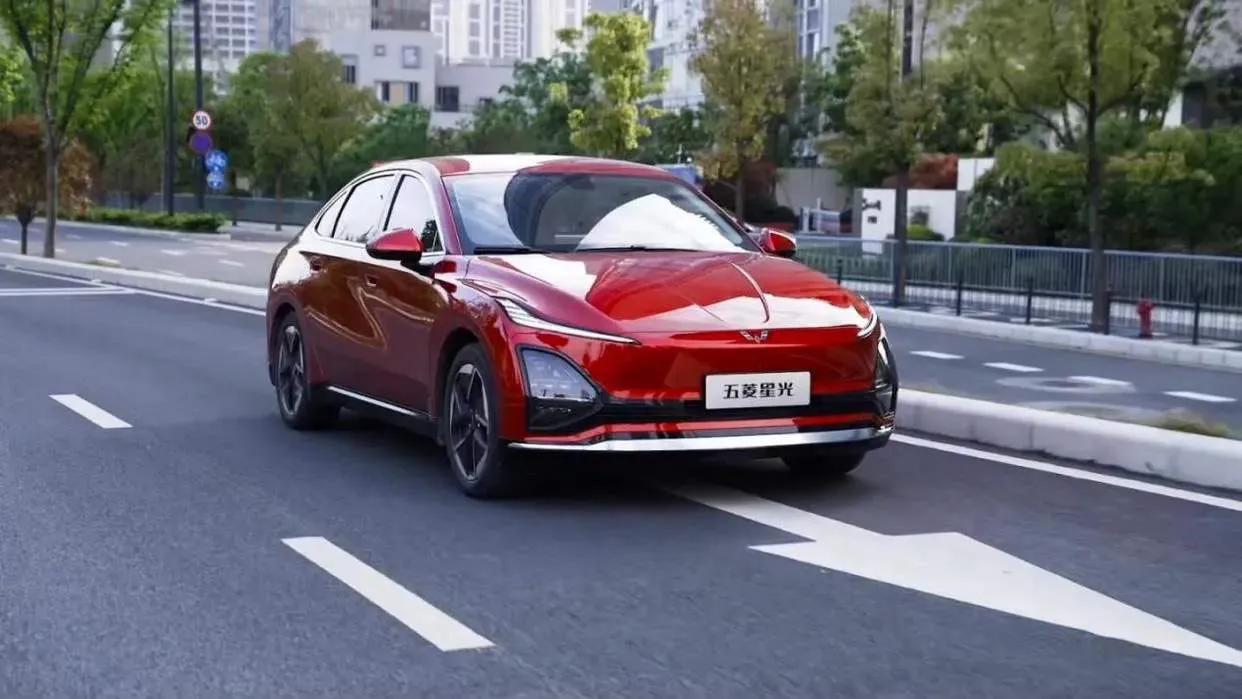 親測(cè)五菱星光家族:不是花架子,這車真有兩把刷子!