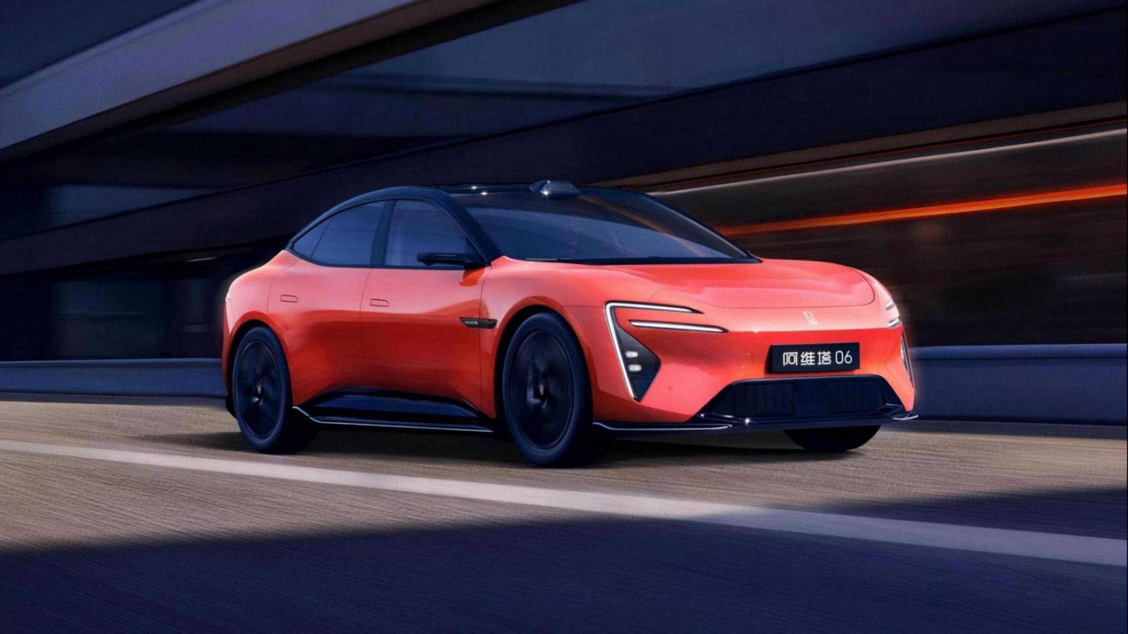 2025上海車展:純電轎車尺寸越小,技術就越先進?