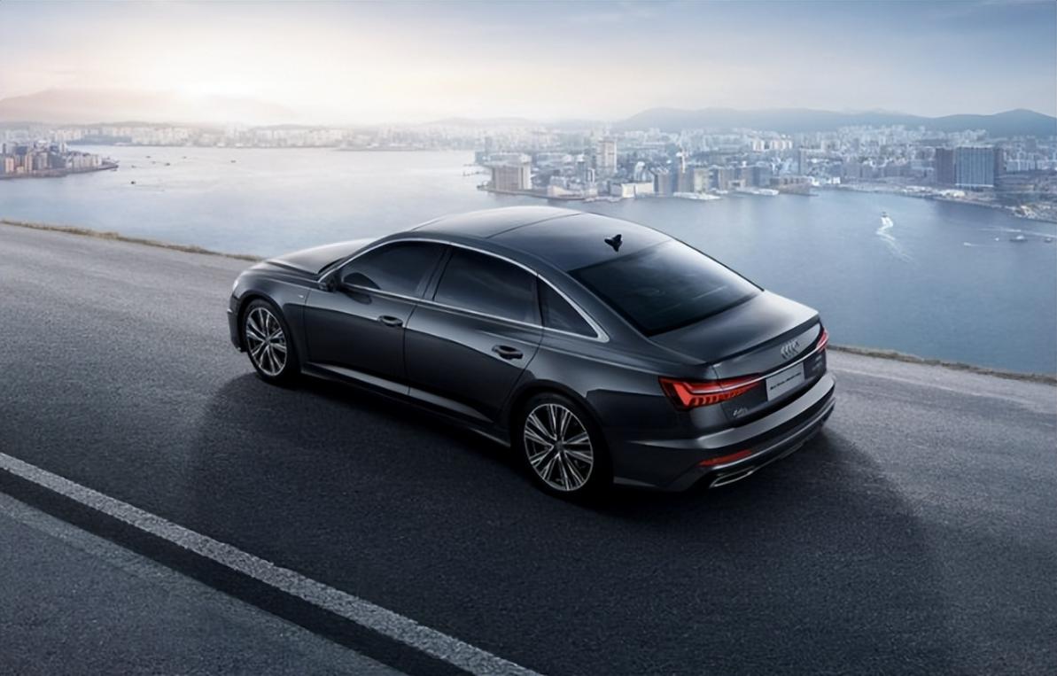 2025奧迪A6終極進化:5G智能底盤+3.0T混動,豪華C級車標桿易主?