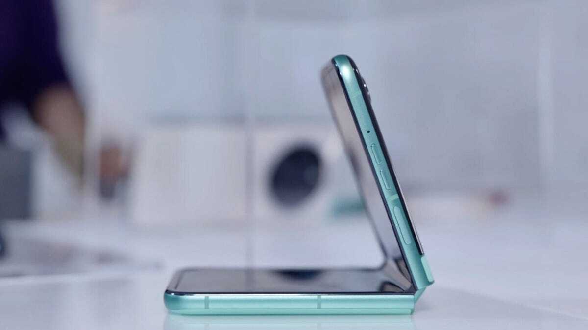 2025款“摩托羅拉Razr”上手體驗測評