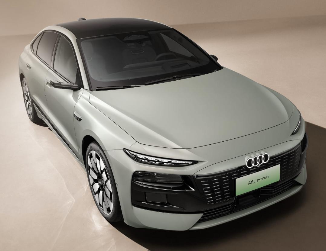 電動版奧迪A6L來了!車內5塊屏,更大更強更智能,真漂亮